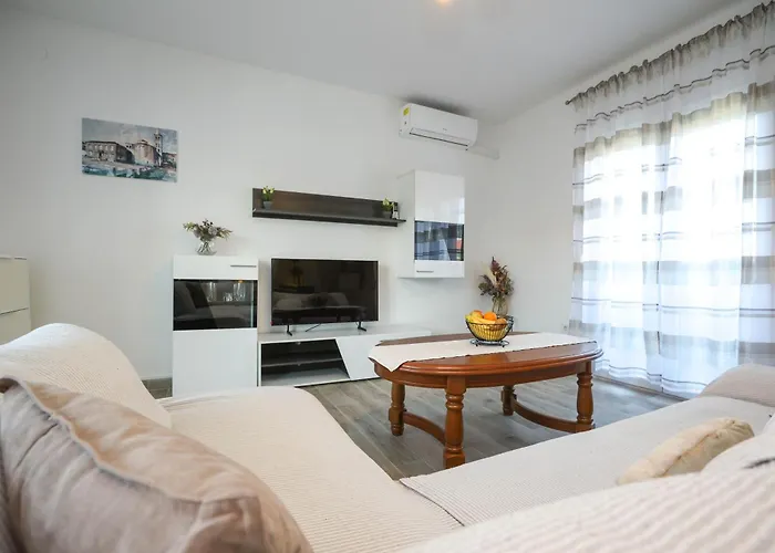 Appartement David Two Bdr With Parking *