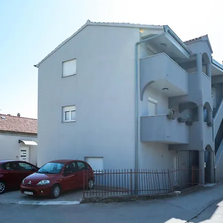 David Two Bdr With Parking Zadar