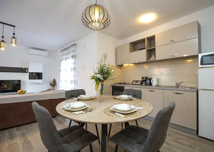 David Two Bdr With Parking * Zadar